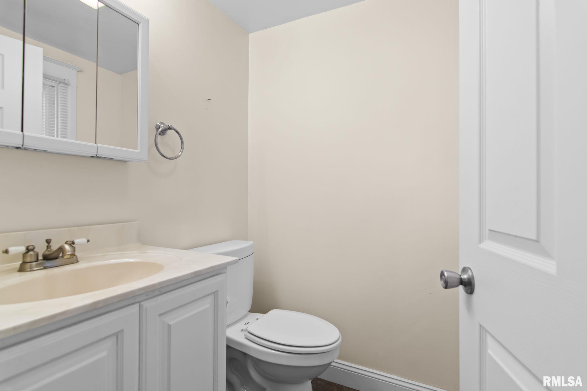 1032 North 2nd Street Springfield, IL 62702 - Photo 21 of 44