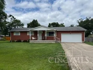 $225,000 | 395 Robert Simmons Drive, Carlisle, OH 45005