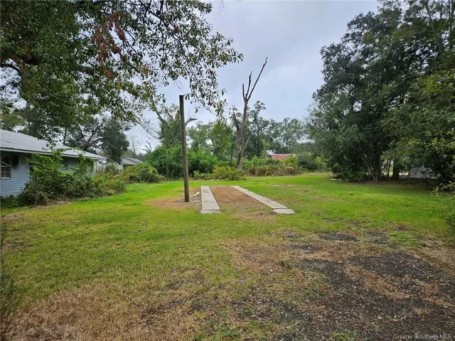 $15,000 | 203 Gill Street, Dequincy, LA 70633