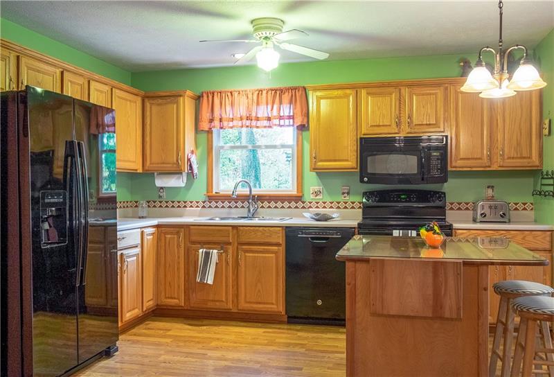 770 Pine Grove Road Beaver, PA 15009 - Photo 10 of 20