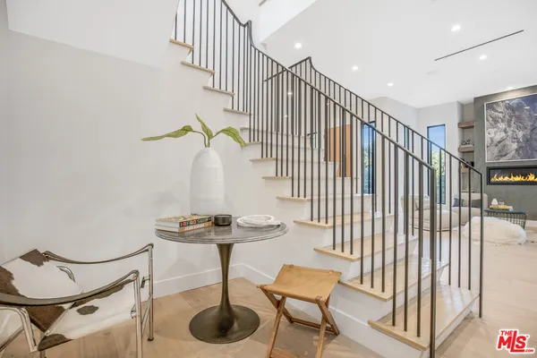 $17,850 | 3101 Belden Drive, Los Angeles, CA 90068