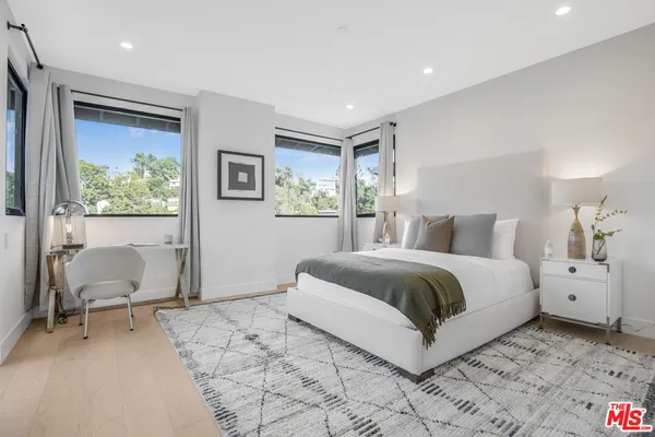 $17,850 | 3101 Belden Drive, Los Angeles, CA 90068