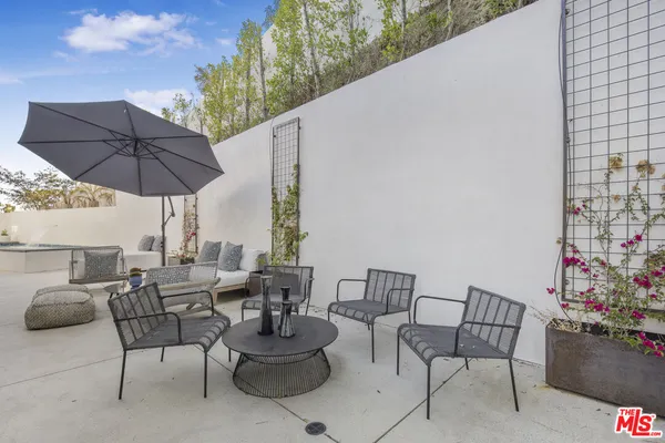 $17,850 | 3101 Belden Drive, Los Angeles, CA 90068