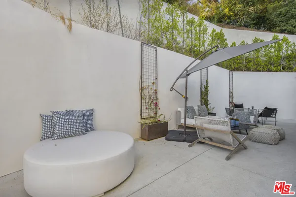 $17,850 | 3101 Belden Drive, Los Angeles, CA 90068