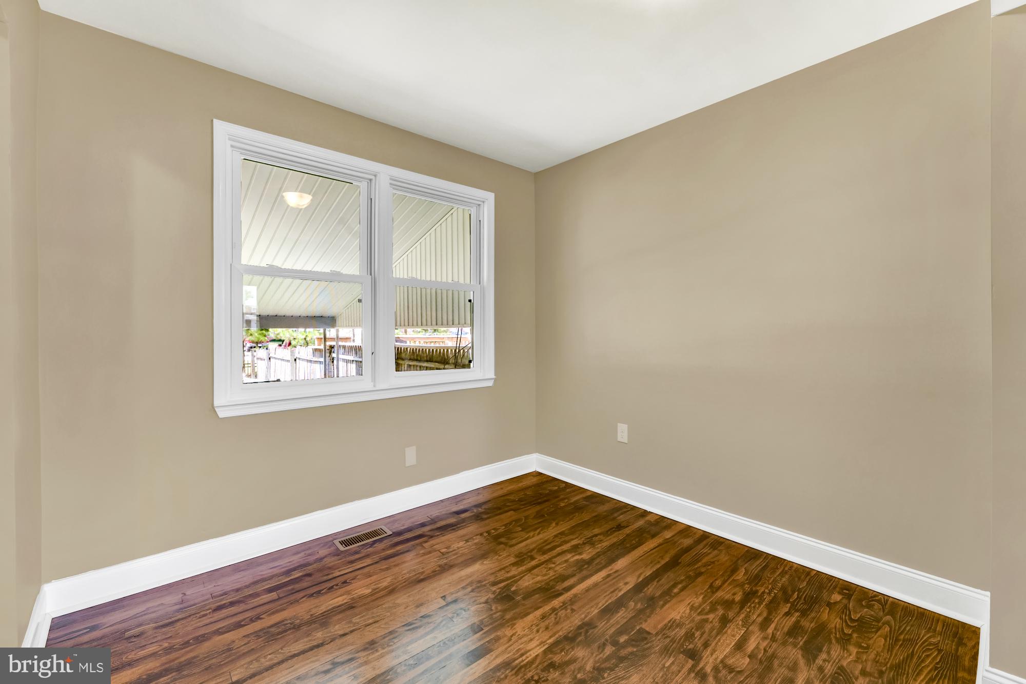 3486 Dunhaven Road Dundalk, MD 21222 - Photo 7 of 29