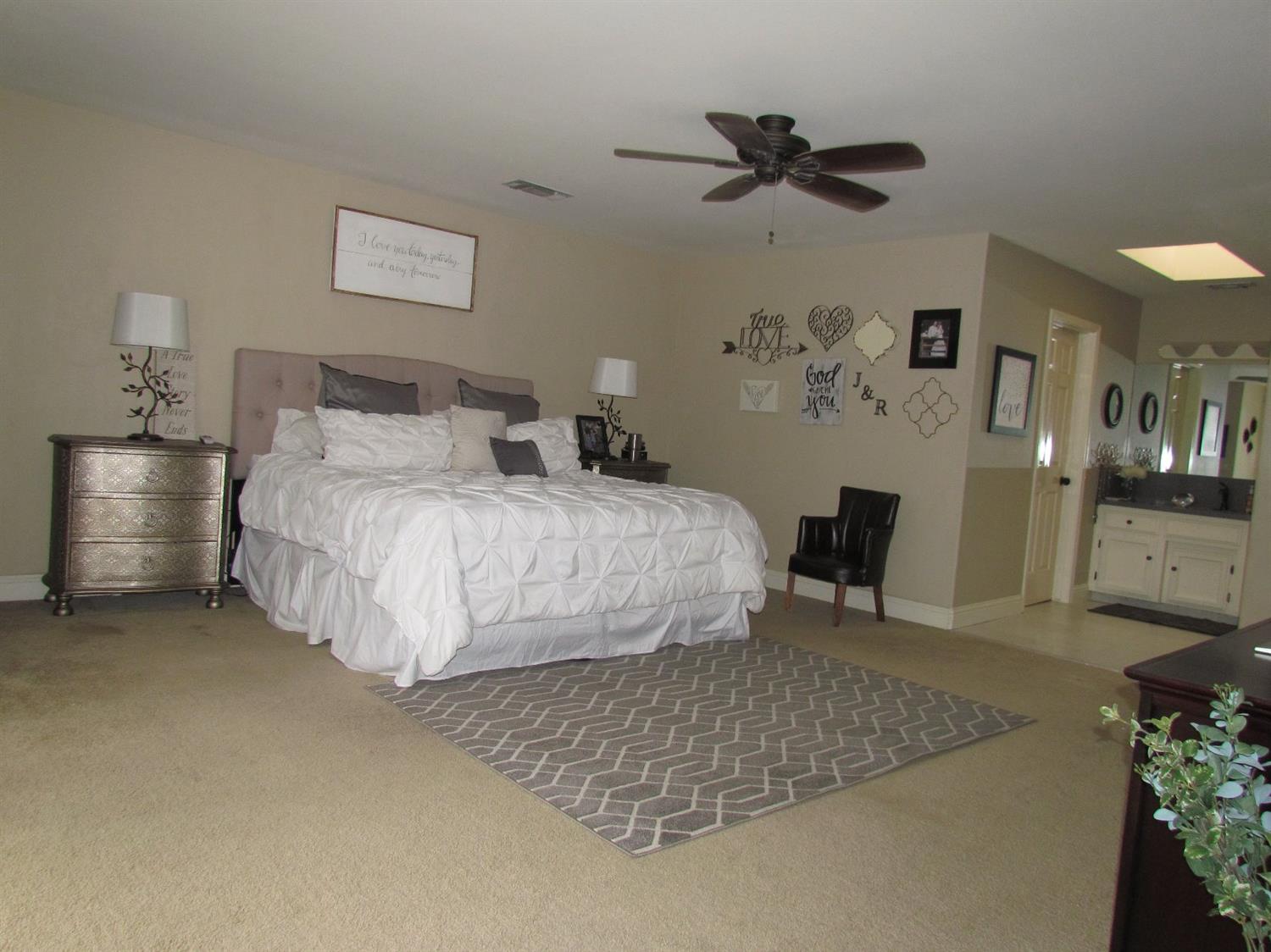 1574 West Eymann Avenue Reedley, CA 93654 - Photo 17 of 40 Gallery Image 17
