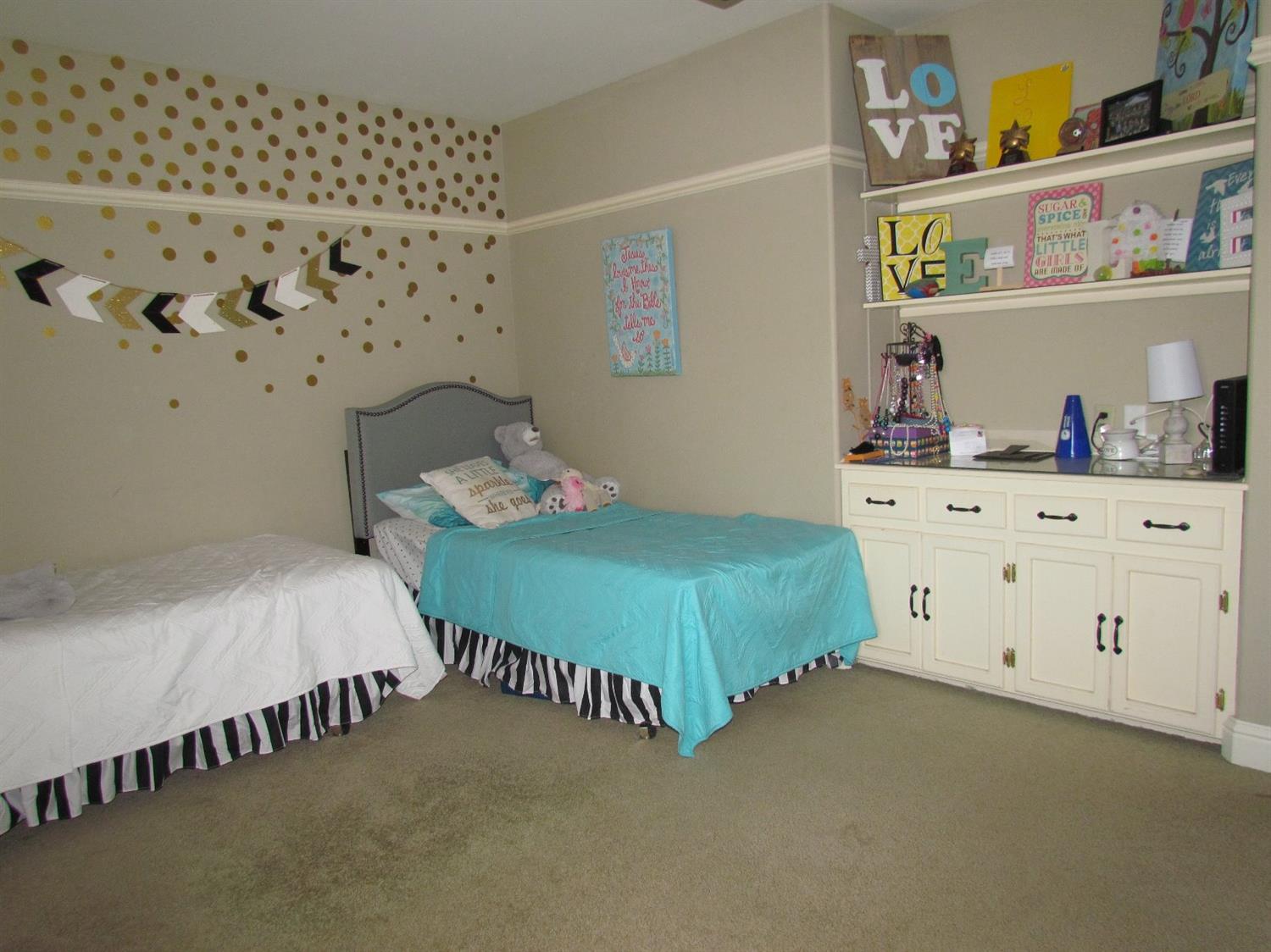 1574 West Eymann Avenue Reedley, CA 93654 - Photo 29 of 40 Gallery Image 29