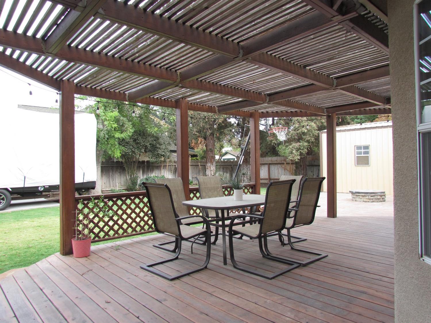1574 West Eymann Avenue Reedley, CA 93654 - Photo 32 of 40 Gallery Image 32