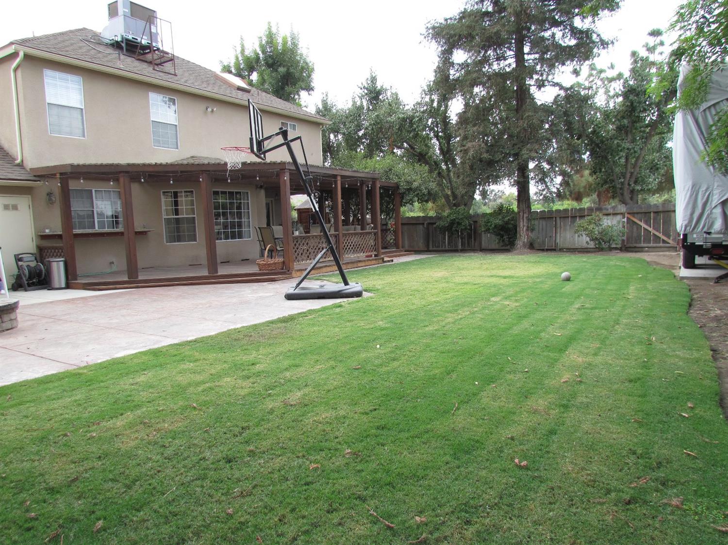 1574 West Eymann Avenue Reedley, CA 93654 - Photo 35 of 40 Gallery Image 35