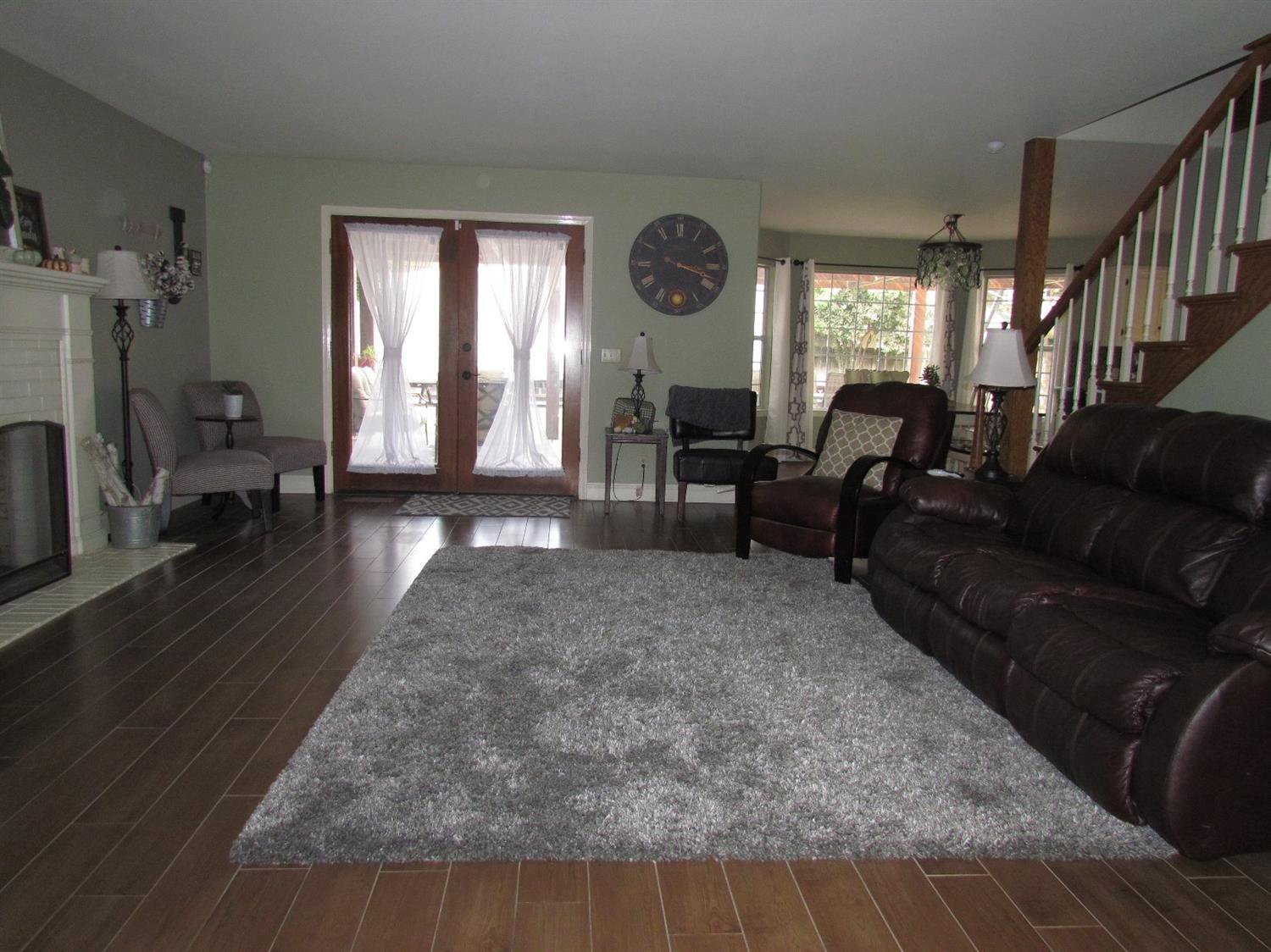1574 West Eymann Avenue Reedley, CA 93654 - Photo 8 of 40 Gallery Image 8