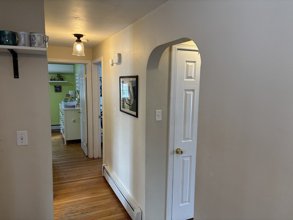 33 Brewster Street Springfield, MA 01119 - Photo 19 of 42 Gallery Image 19