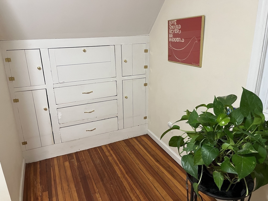 33 Brewster Street Springfield, MA 01119 - Photo 28 of 42 Gallery Image 28