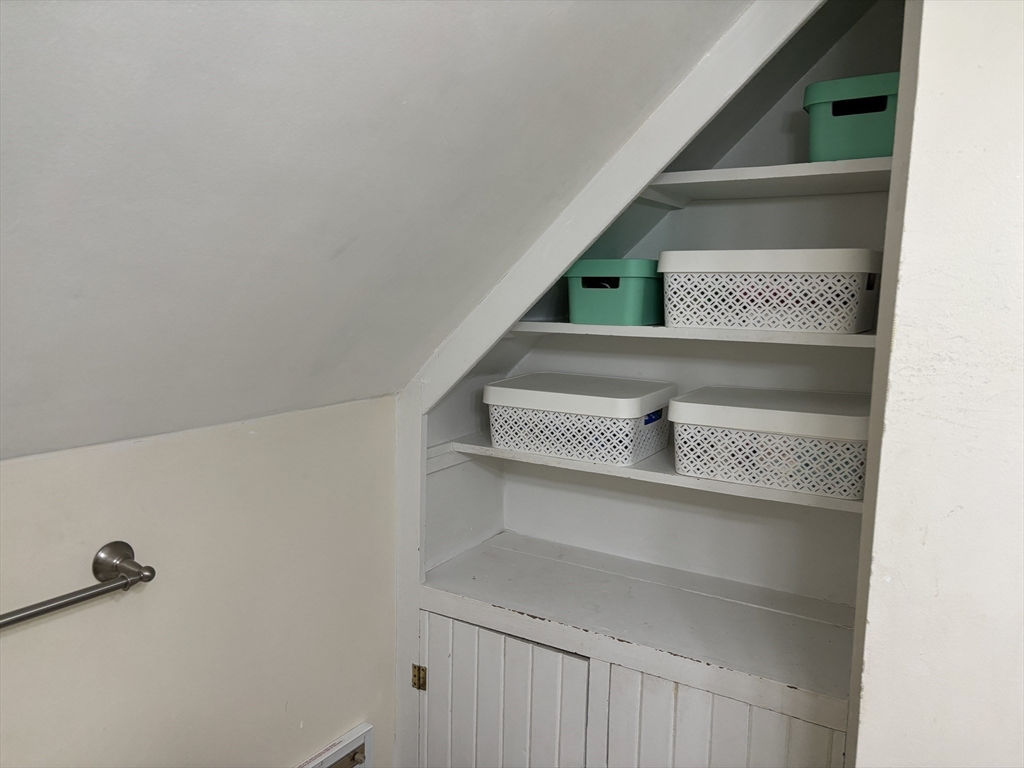 33 Brewster Street Springfield, MA 01119 - Photo 31 of 42 Gallery Image 31