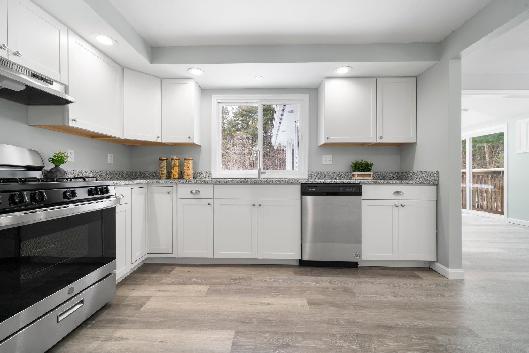 20 Scotland Road Kingston, NH 03848 - Photo 5 of 29