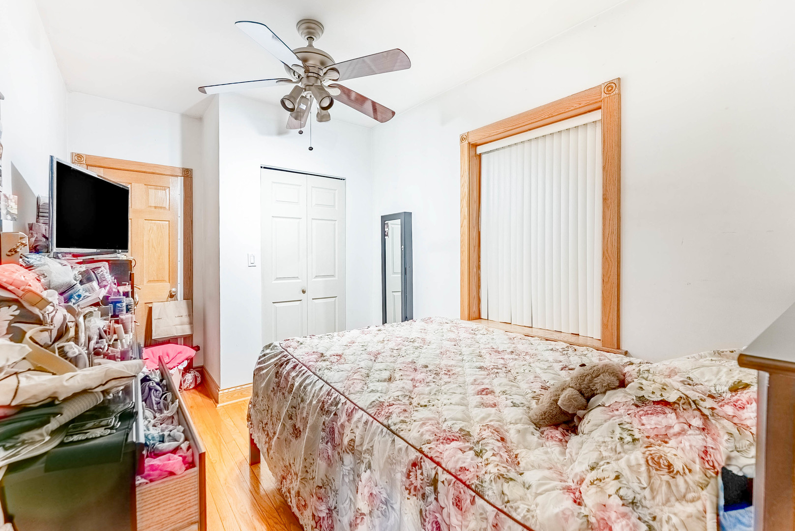 4706 North Kilpatrick Avenue Chicago, IL 60630 - Photo 16 of 33