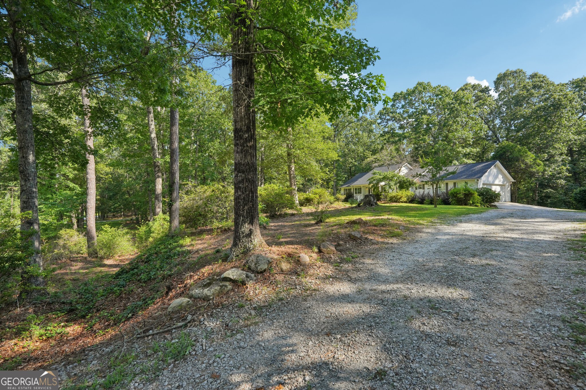 2963 Gordon Road Senoia, GA 30276 - Photo 3 of 48