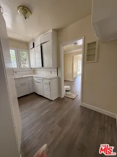 $1,450,000 | 4196 5th Avenue, Los Angeles, CA 90008