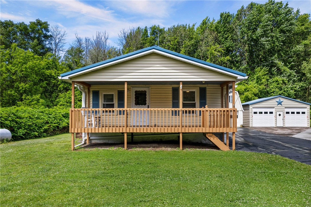 7905 Brown Road Wolcott, NY 14590 - Photo 4 of 45