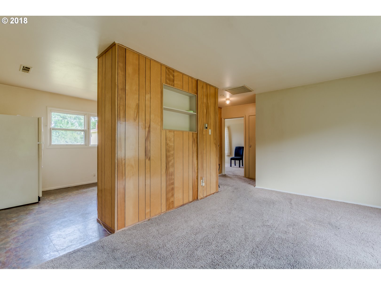 12940 Southwest Douglas Street Portland, OR 97225 - Photo 8 of 13 Gallery Image 8