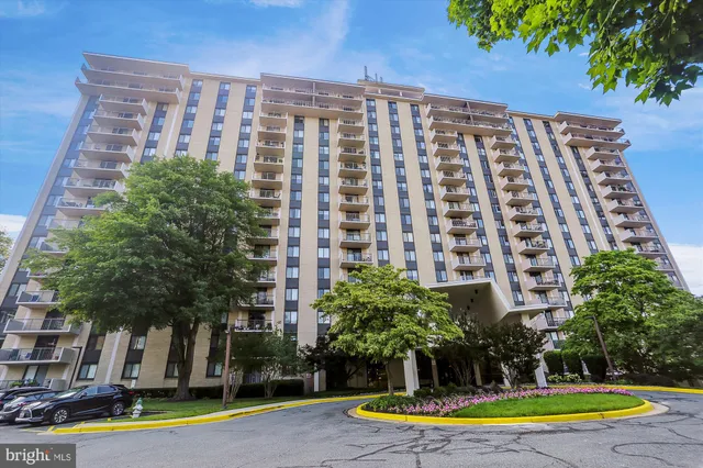$375,000 | 7420 Westlake Terrace, Unit 1509, Bethesda, MD 20817