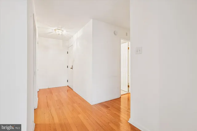 $375,000 | 7420 Westlake Terrace, Unit 1509, Bethesda, MD 20817