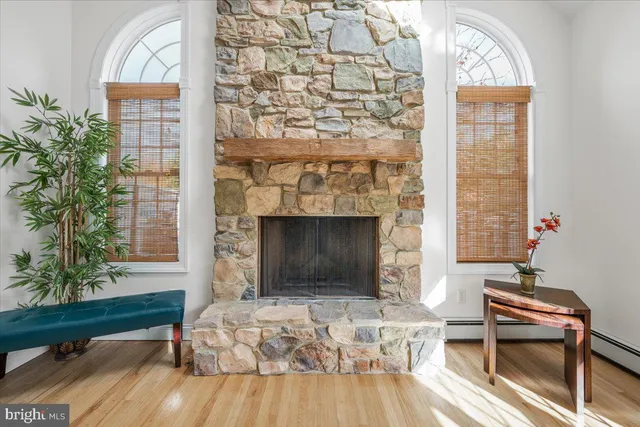 $999,900 | 6942 Lehigh Court, Allentown, PA 18106