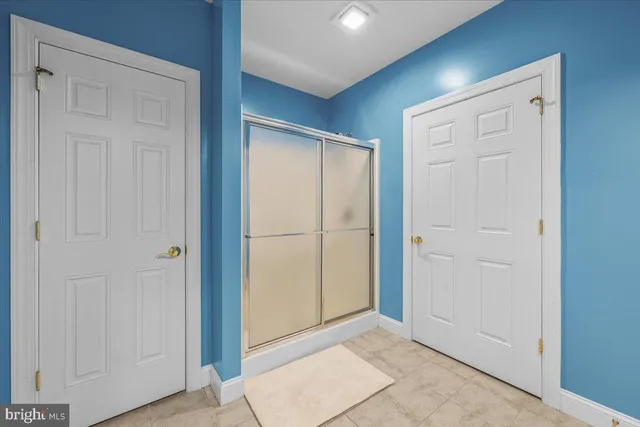 $999,900 | 6942 Lehigh Court, Allentown, PA 18106