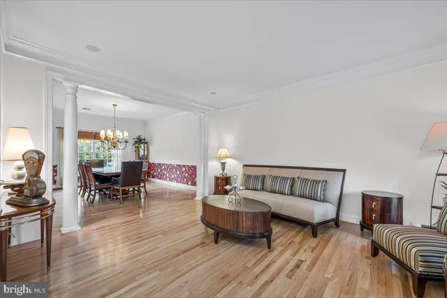 $999,900 | 6942 Lehigh Court, Allentown, PA 18106