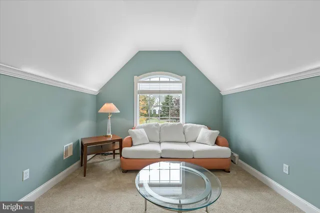 $999,900 | 6942 Lehigh Court, Allentown, PA 18106