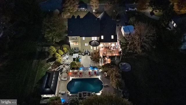 $999,900 | 6942 Lehigh Court, Allentown, PA 18106