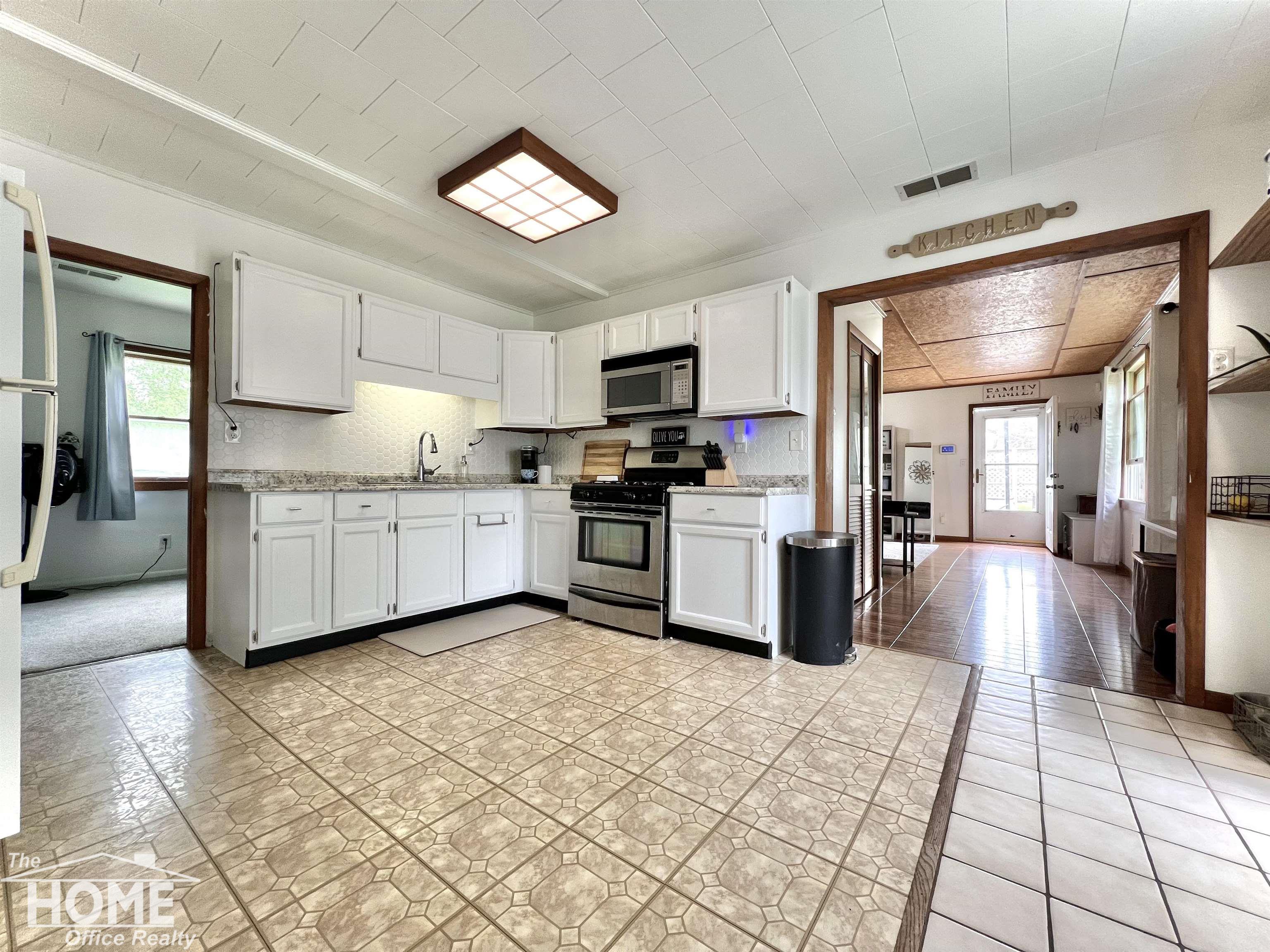 3427 Riniel Road Durand, MI 48429 - Photo 13 of 42 50141099-006f086c-6c17-4677-9c91-ce0f77ce06a2.JPG