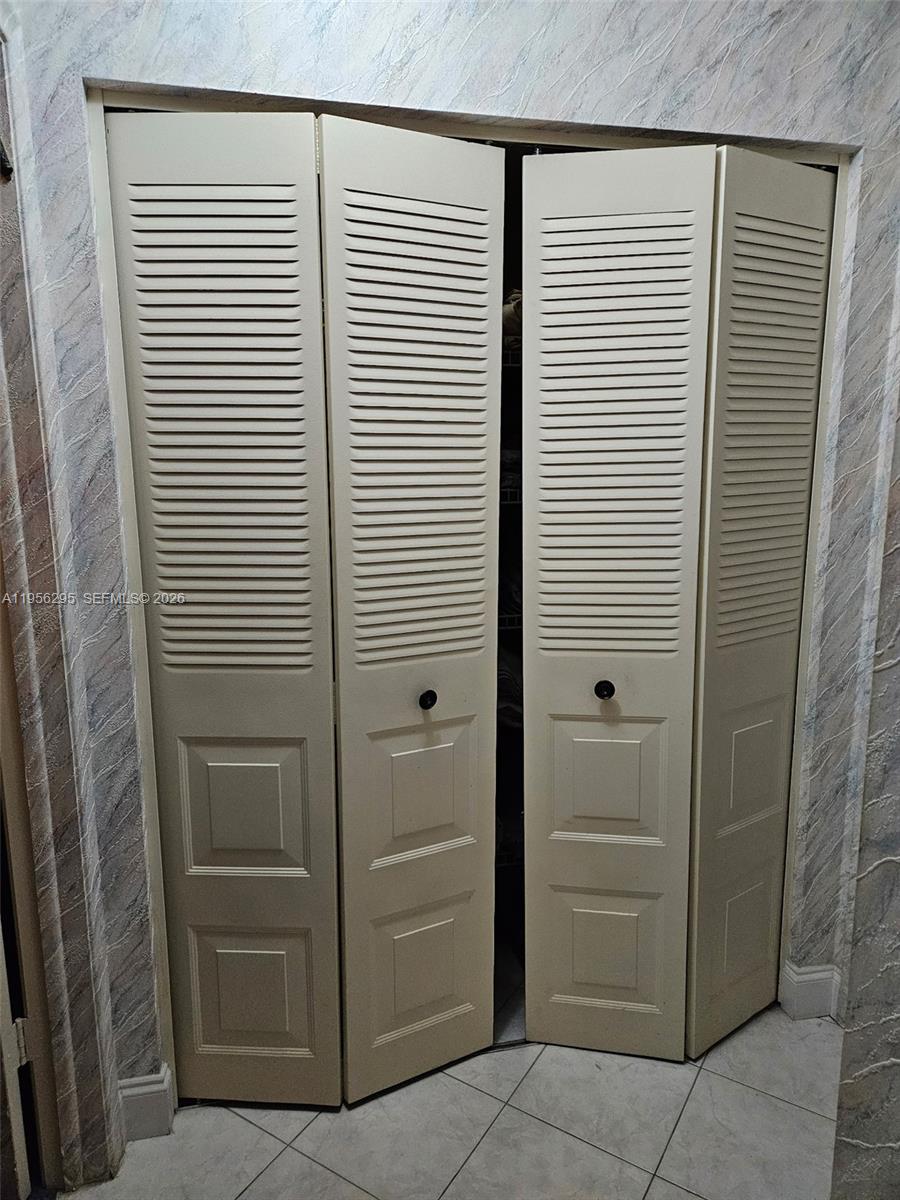 10301 Greenbriar Court Boca Raton, FL 33498 - Photo 33 of 43