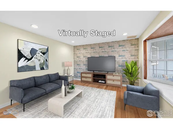 $375,000 | 2521 Danbury Drive, Longmont, CO 80503