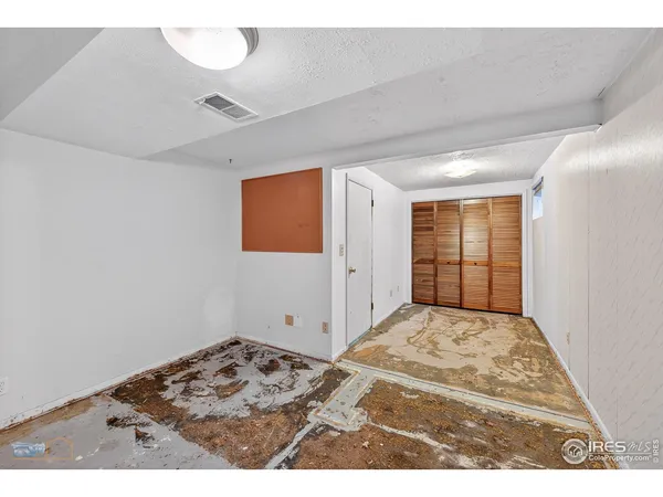 $375,000 | 2521 Danbury Drive, Longmont, CO 80503
