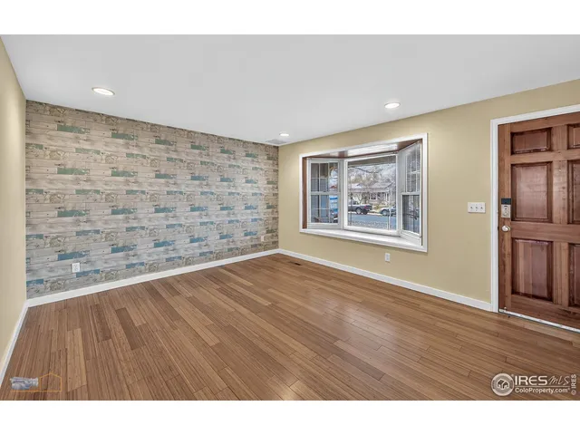 $399,000 | 2521 Danbury Drive, Longmont, CO 80503