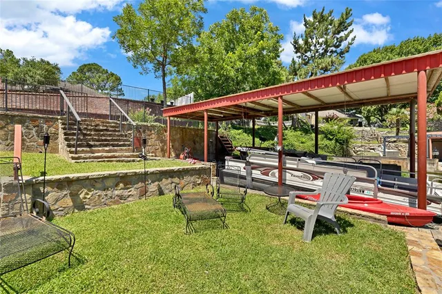 $625,000 | 321 Timberlake Drive, Azle, TX 76020