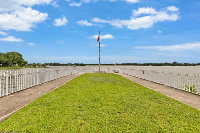 $625,000 | 321 Timberlake Drive, Azle, TX 76020