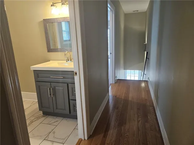 $2,000 | 2401 South Saratoga Street, New Orleans, LA 70113