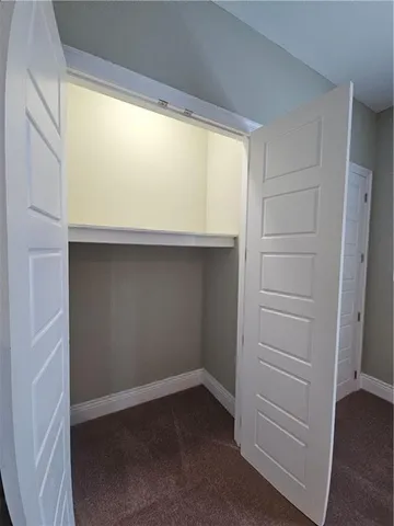 $2,000 | 2401 South Saratoga Street, New Orleans, LA 70113