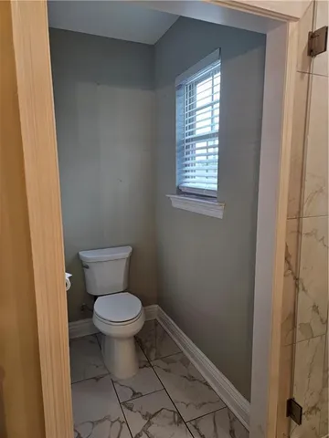 $2,000 | 2401 South Saratoga Street, New Orleans, LA 70113