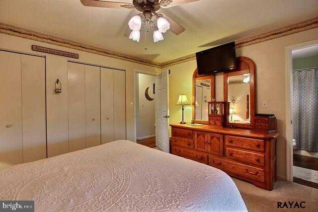 1079 Friar Run Hanover, PA 17331 - Photo 16 of 25 Gallery Image 16