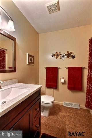 1079 Friar Run Hanover, PA 17331 - Photo 20 of 25 Gallery Image 20