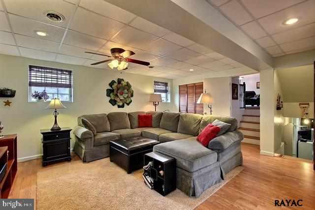 1079 Friar Run Hanover, PA 17331 - Photo 10 of 25 Gallery Image 10