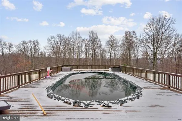 $499,000 | 320 Thacker Lane, Belington, WV 26250