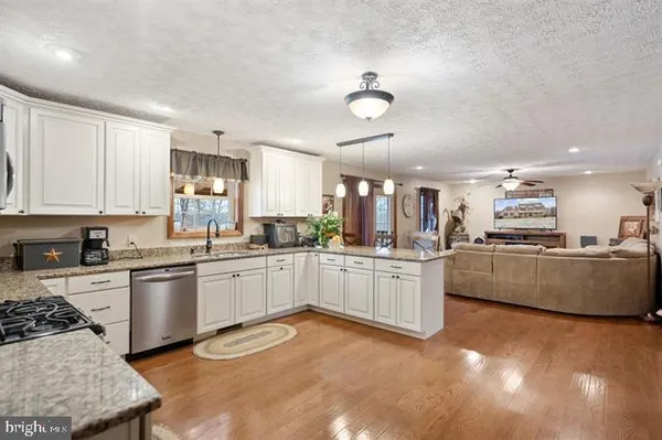 $499,000 | 320 Thacker Lane, Belington, WV 26250