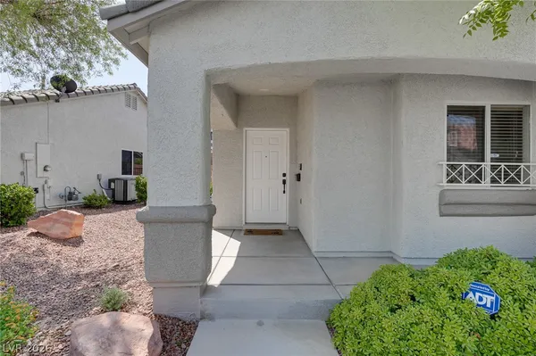 $2,199 | 11059 Ampus Place, Las Vegas, NV 89141