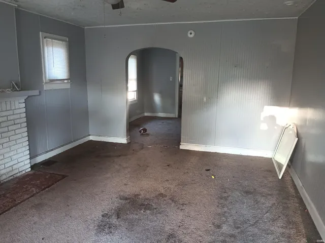 $72,500 | 1000 South 19th Street, Terre Haute, IN 47803