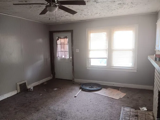 $72,500 | 1000 South 19th Street, Terre Haute, IN 47803