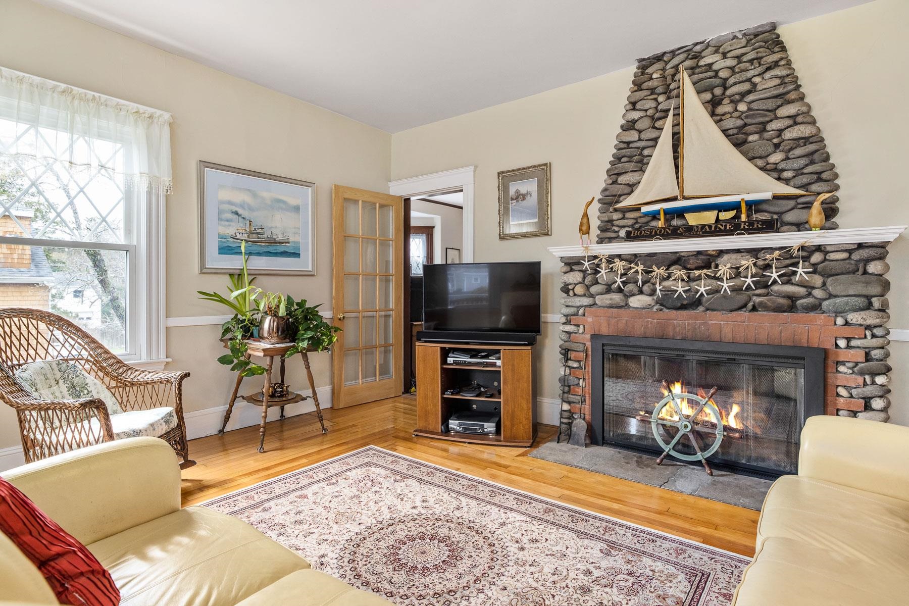 46 Mill Road Hampton, NH 03842 - Photo 2 of 47