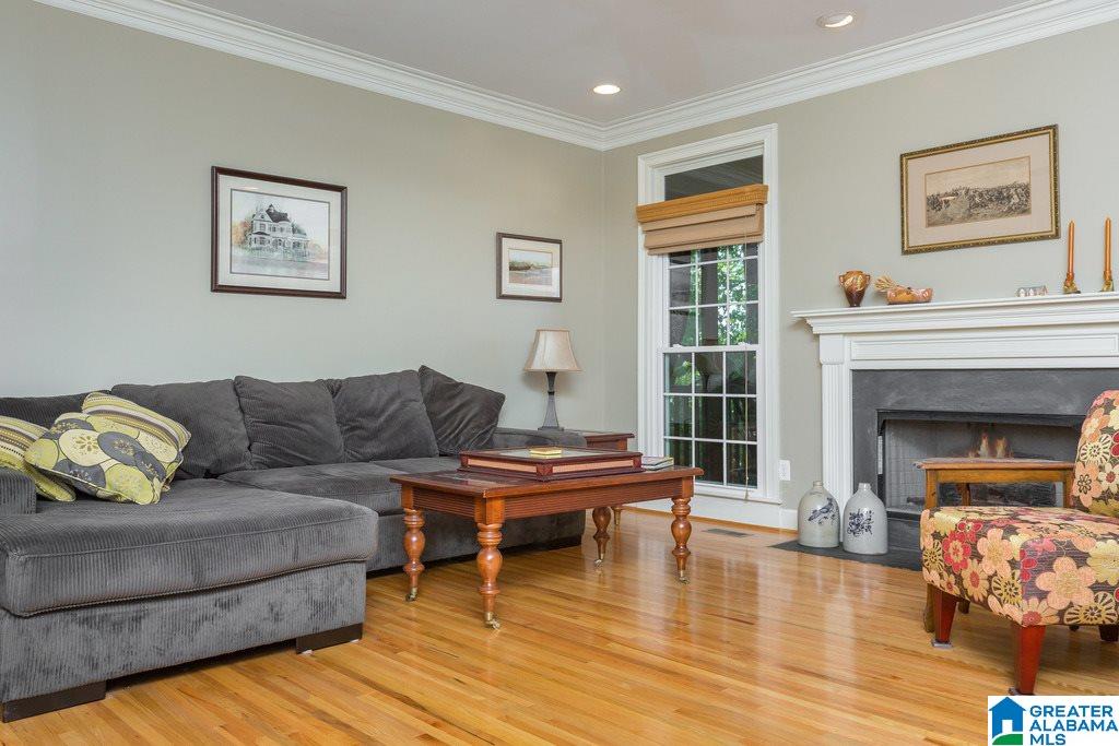 1013 Oak Tree Road Birmingham, AL 35244 - Photo 13 of 44